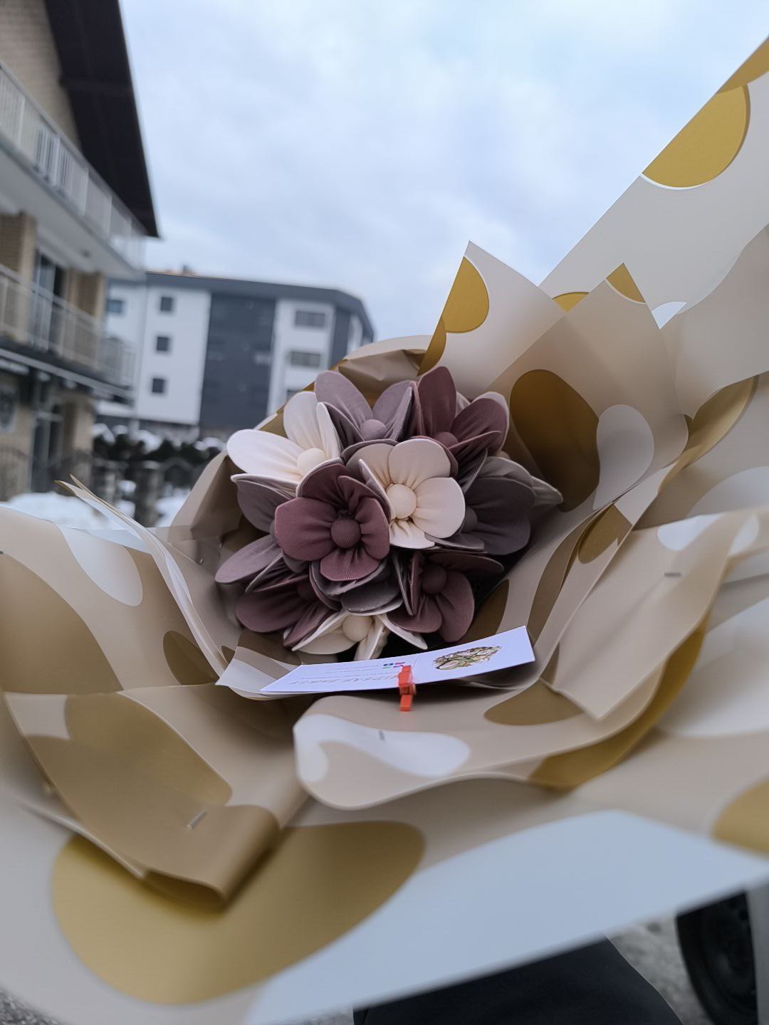 Buket za hidžab od 4 mahrame